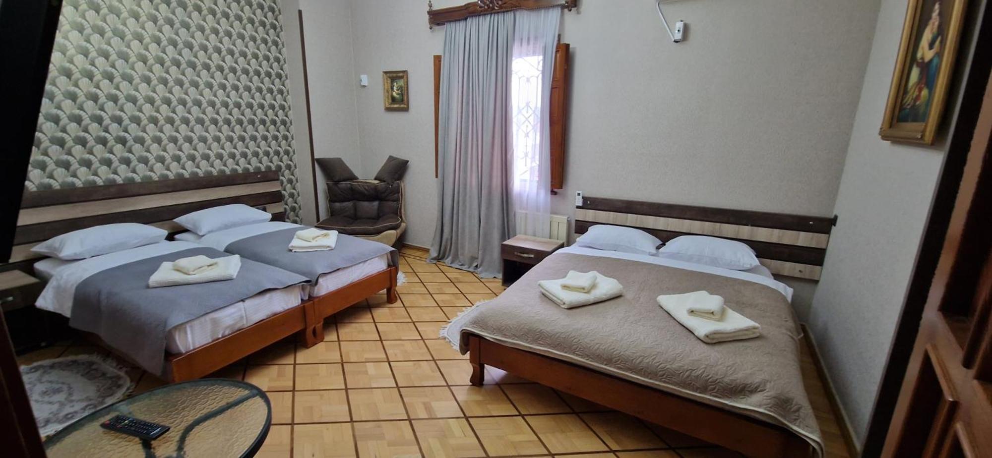Hotel Villa Kutaiszi Kültér fotó
