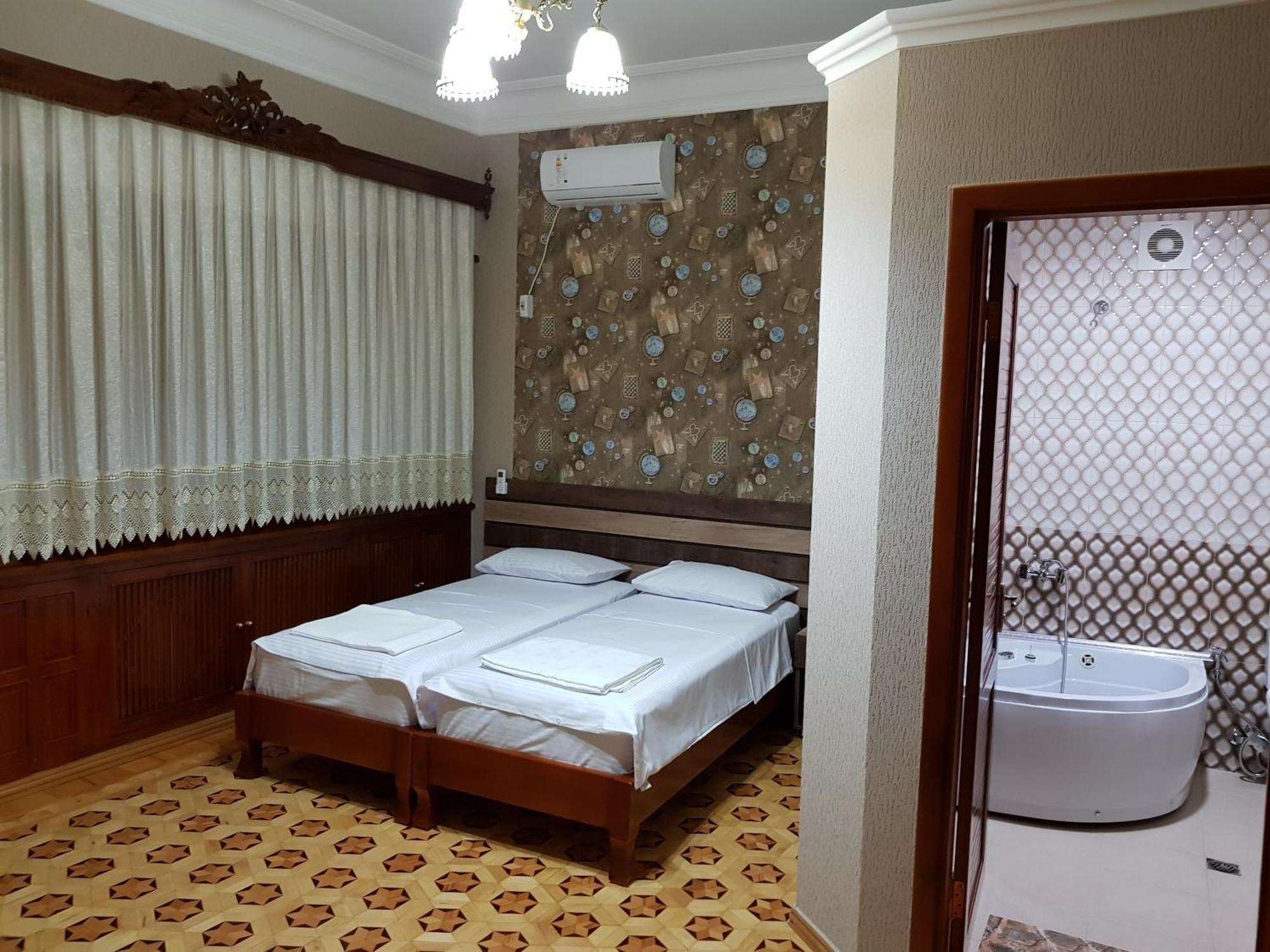 Hotel Villa Kutaiszi Kültér fotó