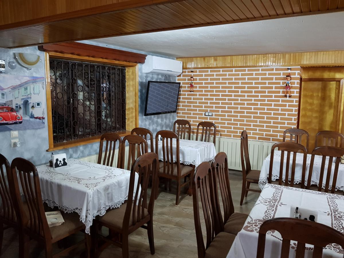 Hotel Villa Kutaiszi Kültér fotó