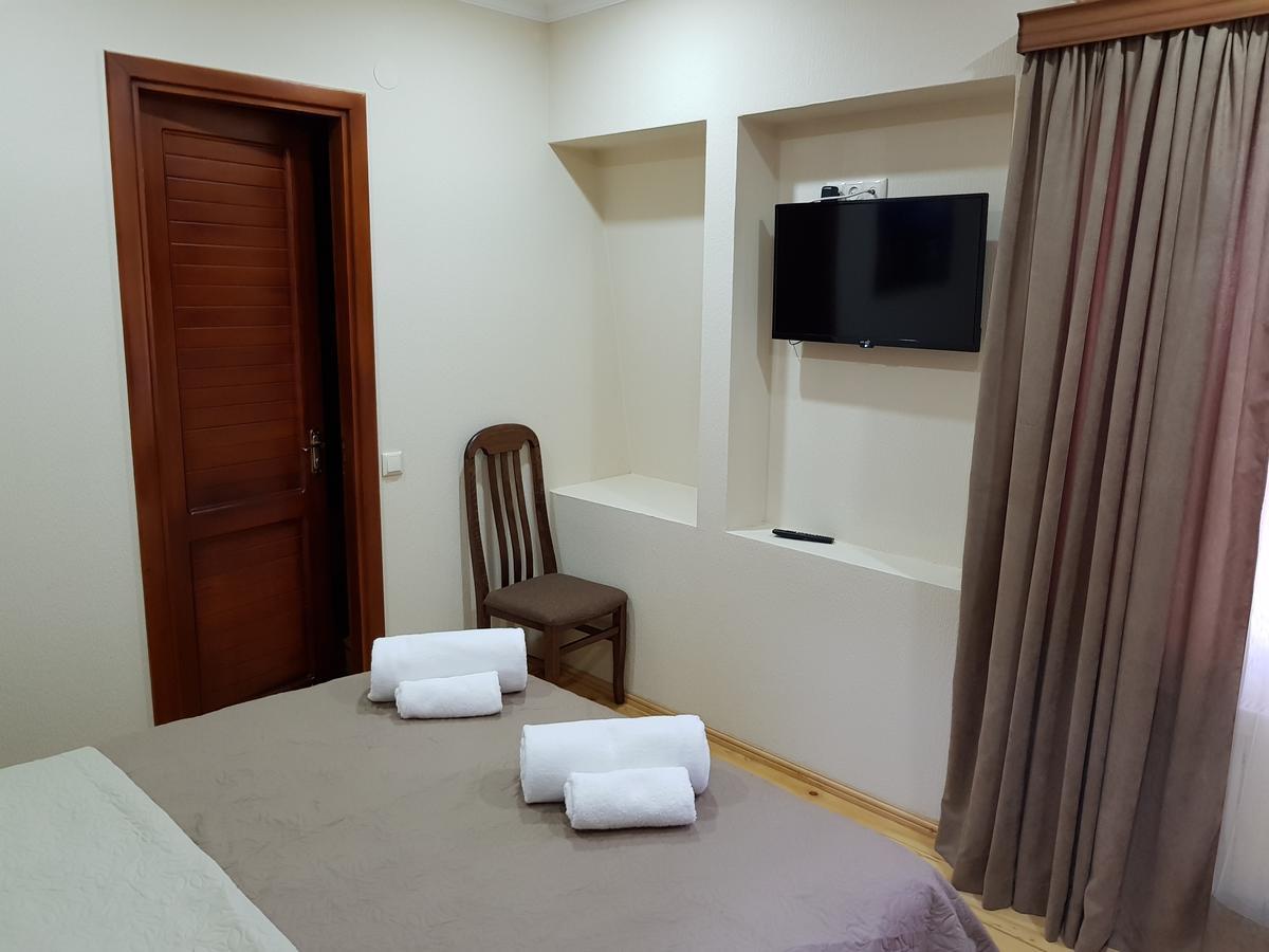 Hotel Villa Kutaiszi Kültér fotó