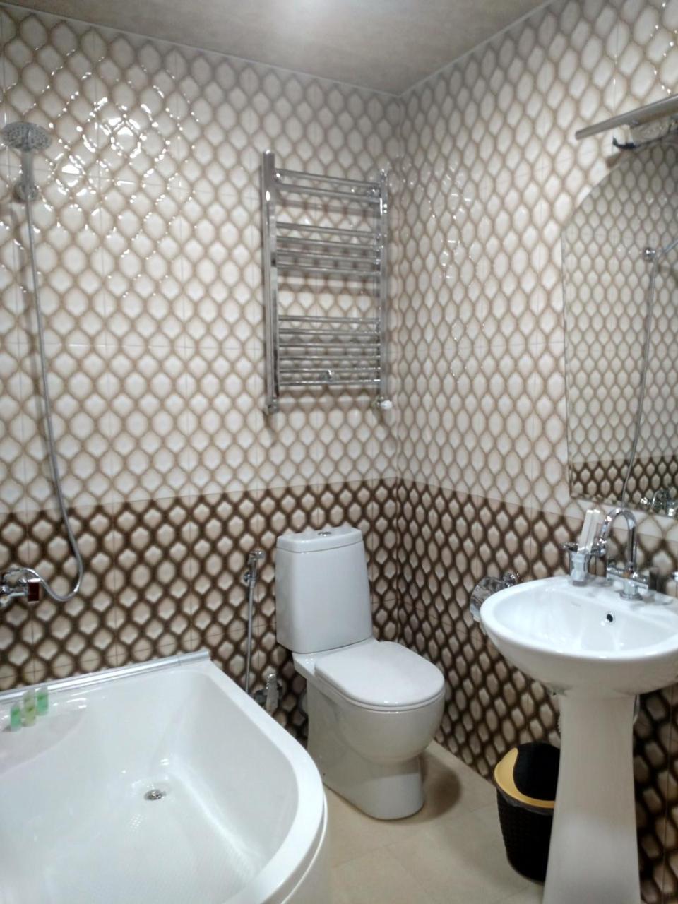 Hotel Villa Kutaiszi Kültér fotó