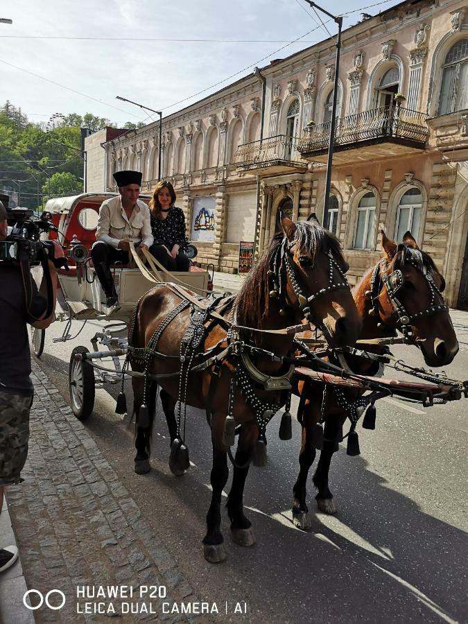 Hotel Villa Kutaiszi Kültér fotó